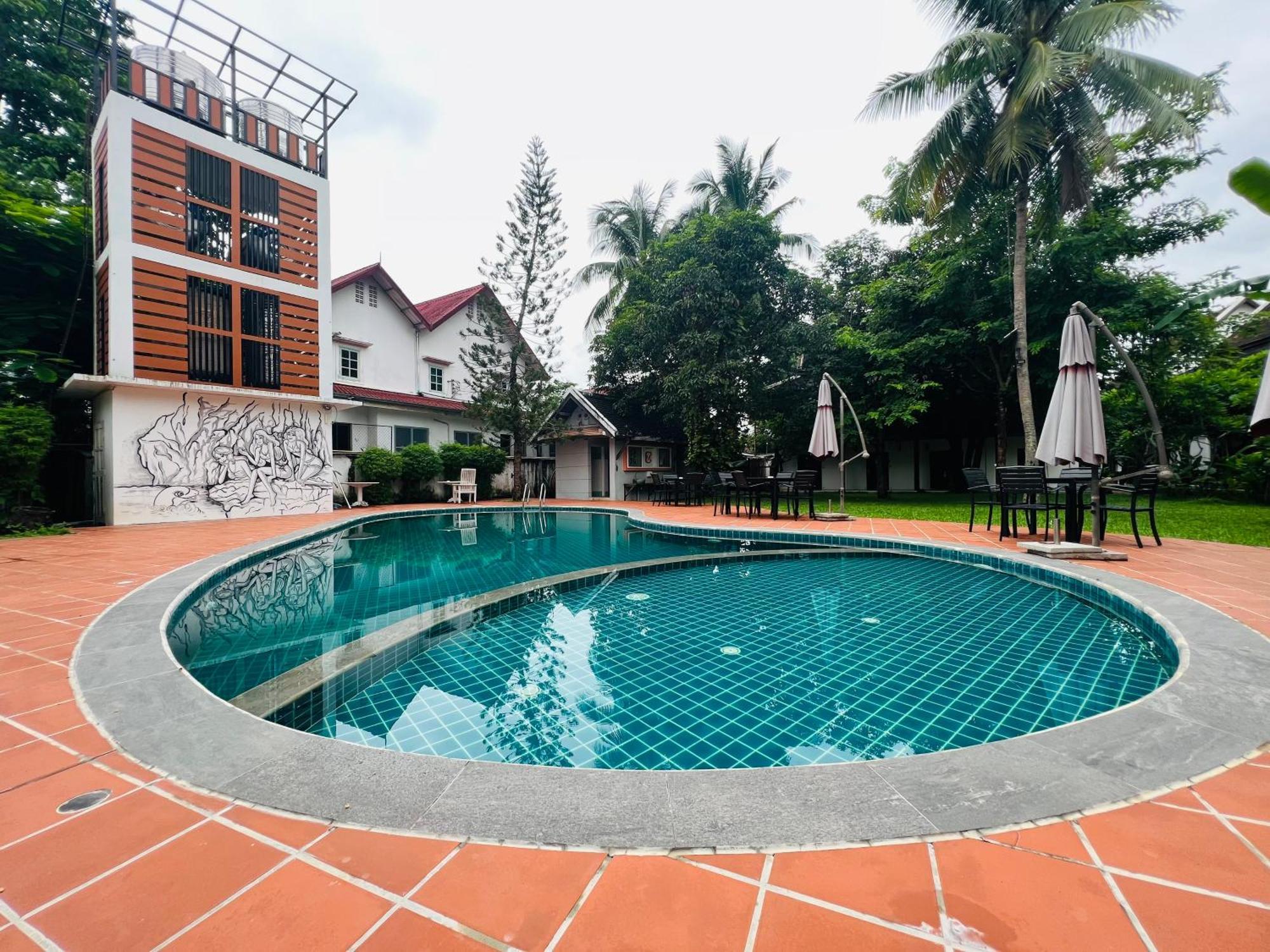 Meuangluang Hotel Luang Prabang Zewnętrze zdjęcie